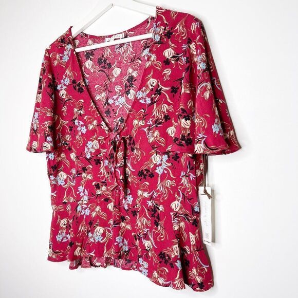 WILLOW & CLAY Floral Tie Front Blouse  - Picture 3 of 8